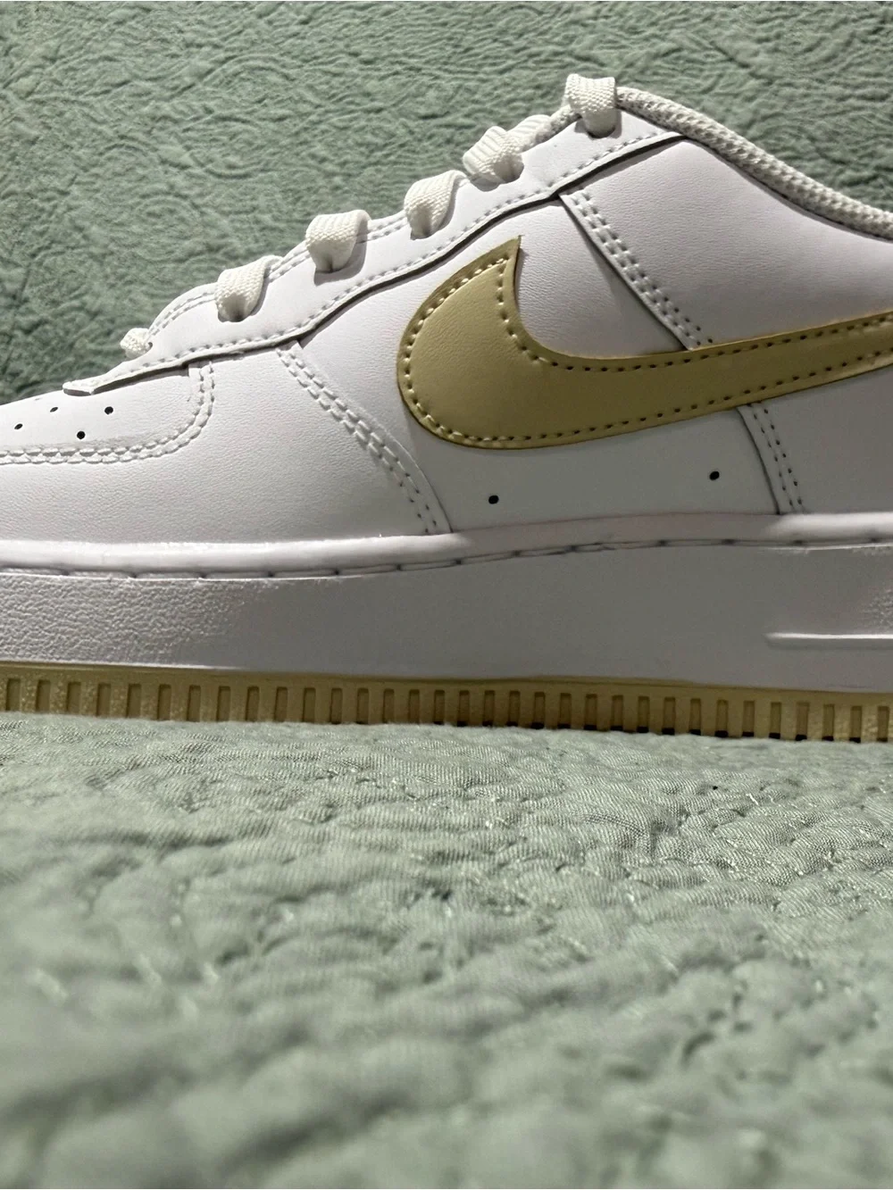 Nike Air Force 1 Size 6Y or 7.5W